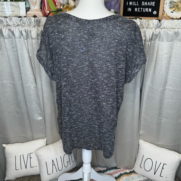 Women's Charcoal Gray Button-Up Top with Tie Detail Size XL - Picture 4 of 11